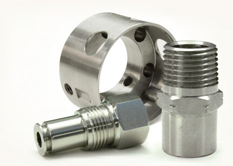 comprar Piezas de torneado del CNC del metal de encargo Piezas de acero del CNC de la alta precisión del tratamiento térmico online manufacture